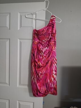 Leggiadro One-Shoulder Pink & Orange Abstract Dress